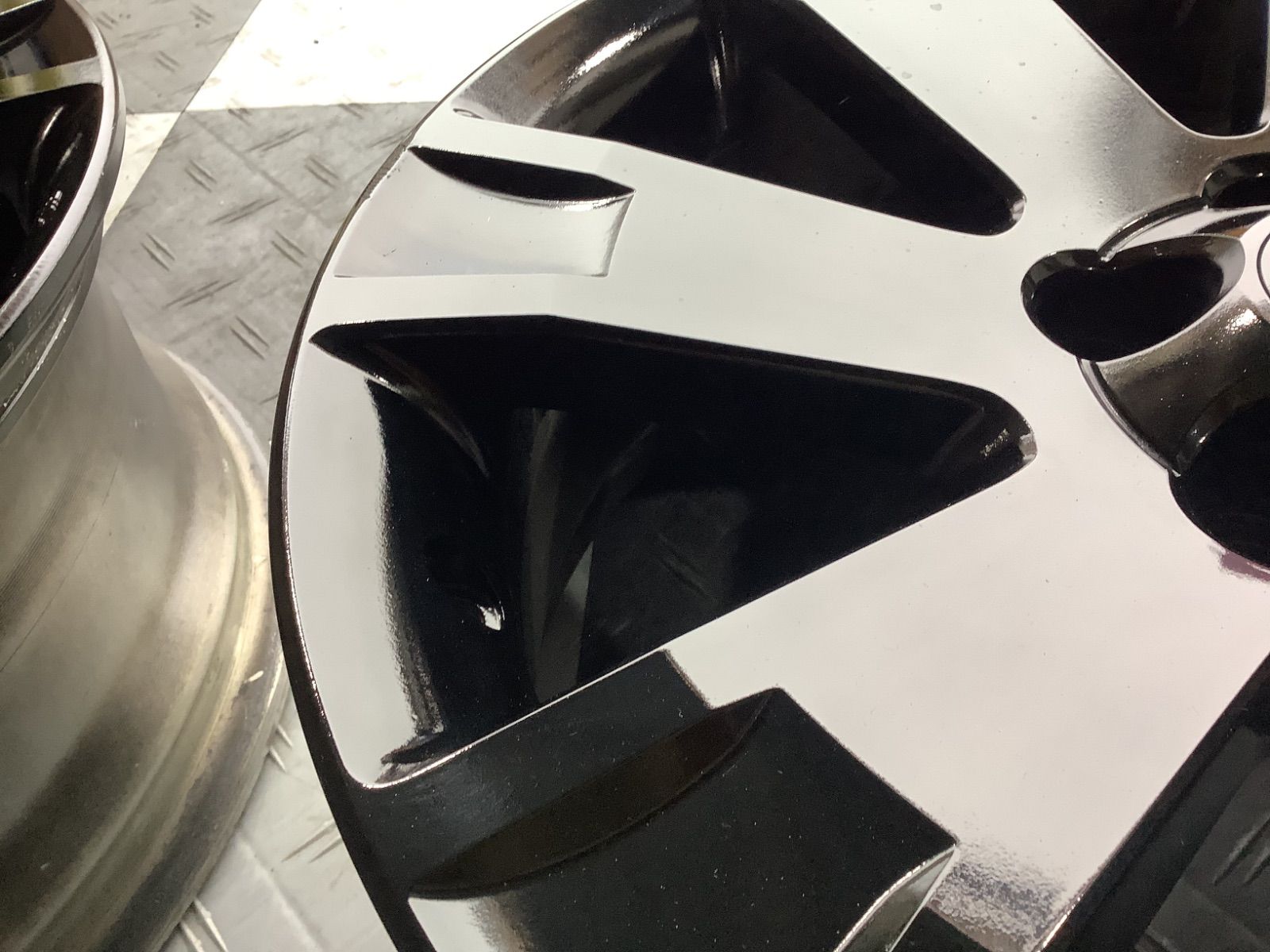 LDA-CV1W 18インチ