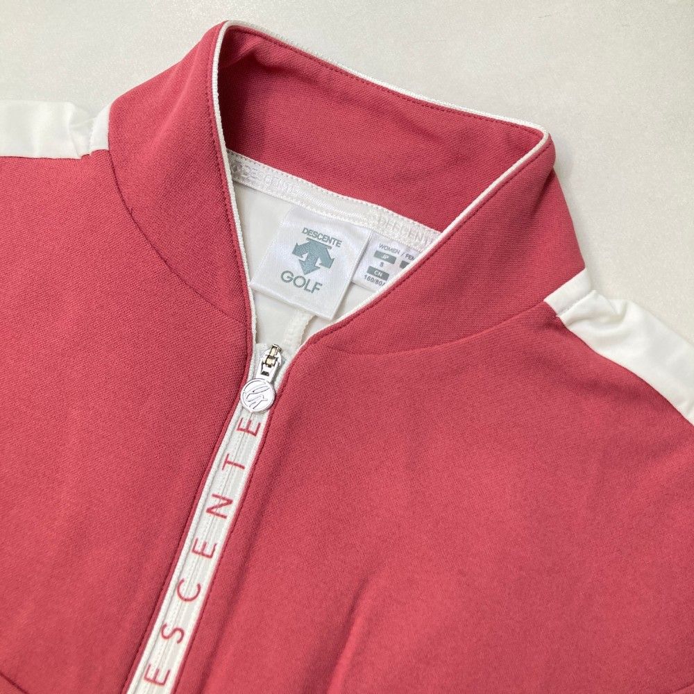 サイズ：S DESCENTE GOLF デサントゴルフ  ハーフジップ半袖Tシャツ  ピンク系 [240101423424] ゴルフウェア レディース ストスト サイズ：S DESCENTE GOLF デサントゴルフ ハーフジップ半袖T