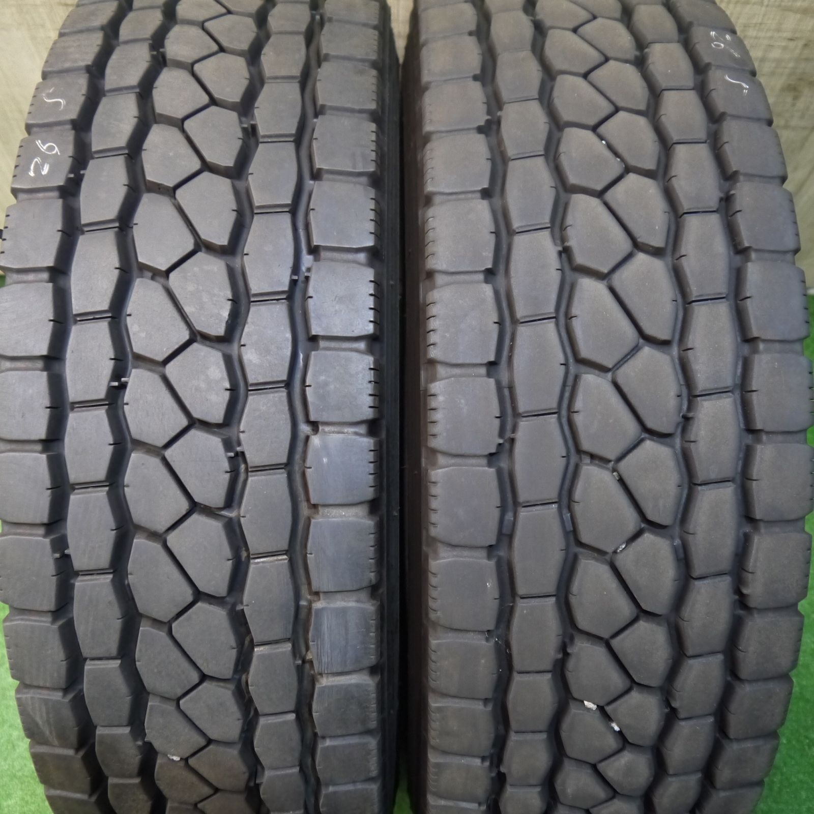 バリ溝 24年 9.5分 2本 トラック タイヤ 265|70R19.5 140|138J ブリヂストン エコピア M801Ⅱ ミックス オールシーズン 19.5インチ 5060905KKノタ