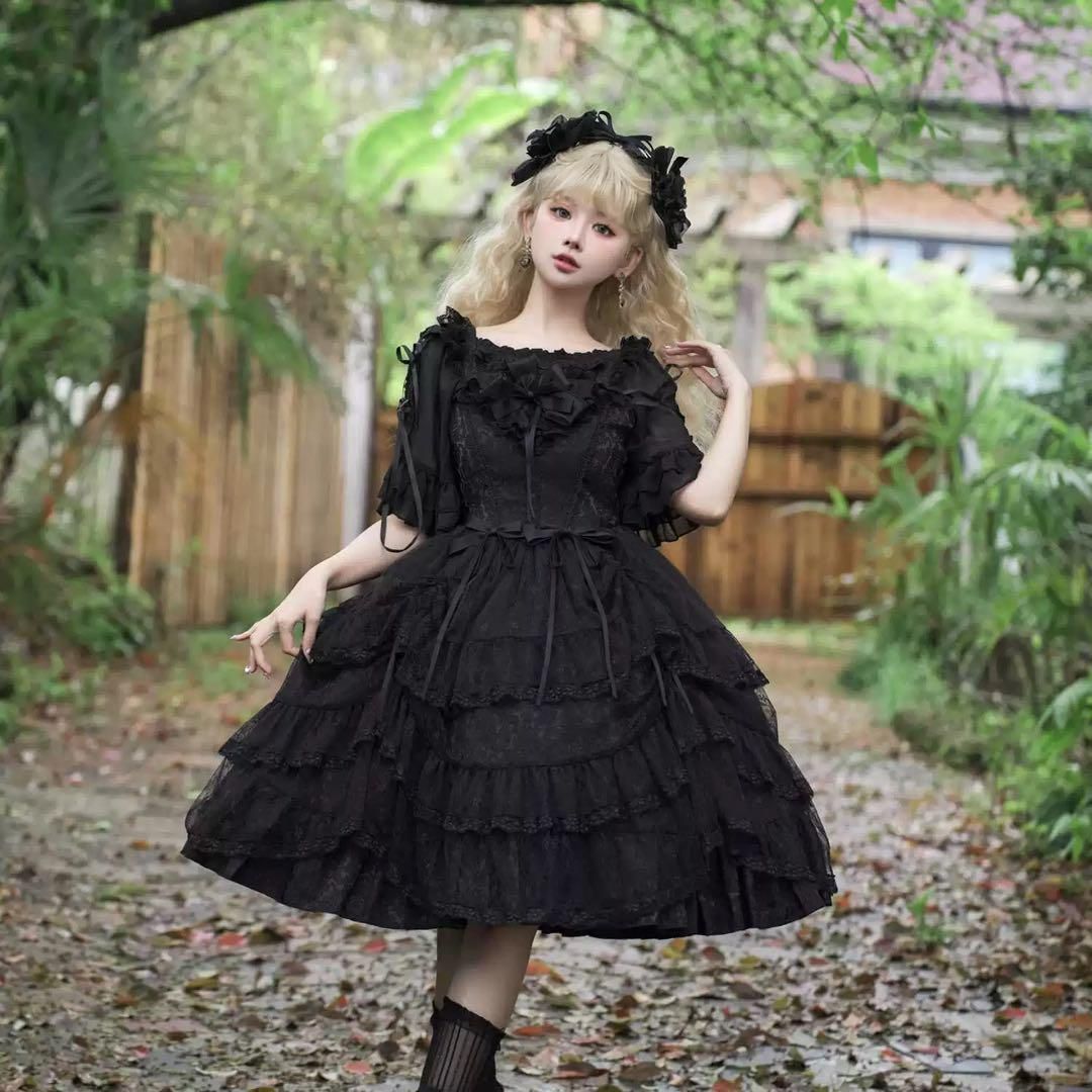 ゴシックロリータ✨ワンピとブラウスの2点セット❤️お出かけや女子会にオススメ！ 新品未使用ゴシックロリータ ワンピとブラウスの2点セット