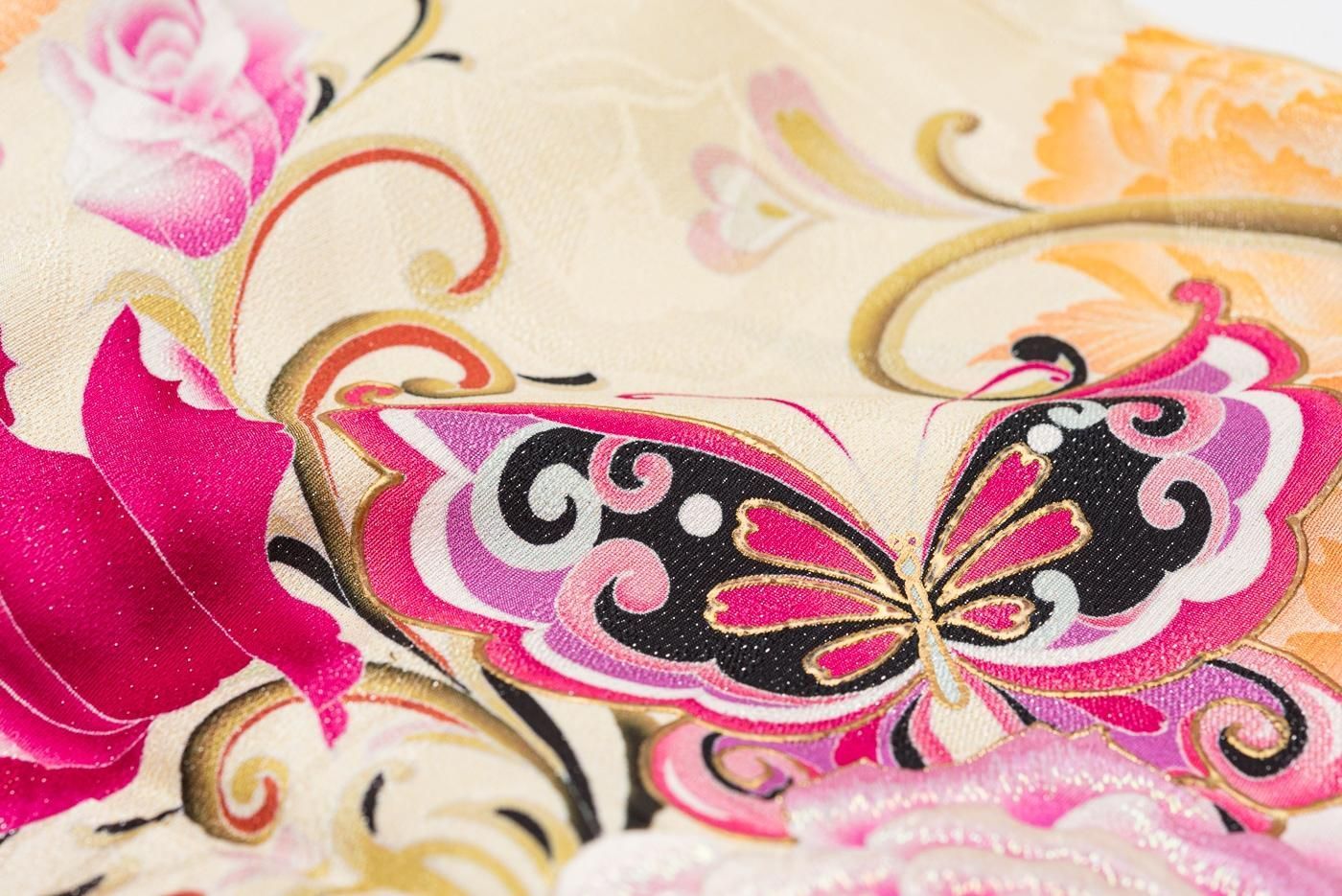 振袖 森英恵デザイン 蝶と薔薇 - メルカリ