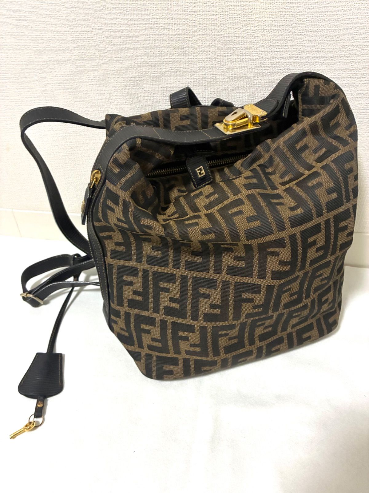 ISSEY MIYAKE MEN KINCHAKU ナップサック リュック 緑 ISSEY