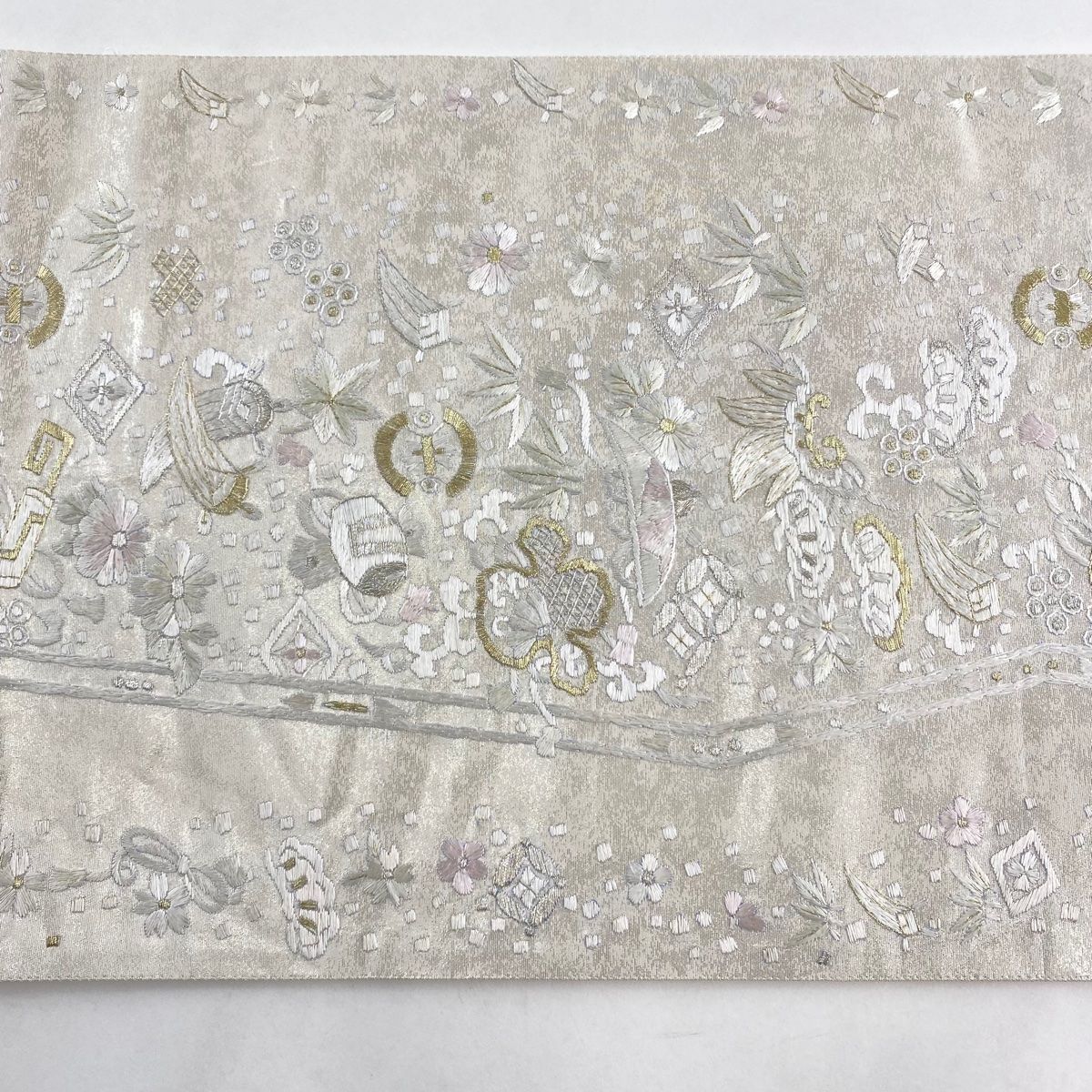 未着用　伝統工芸士　足利忠義　モール　花模様　金糸　袋帯　着物　帯　013a p 未着用 伝統工芸士 足利忠義 モール 花模様 金糸 袋帯 着物 帯 013a p