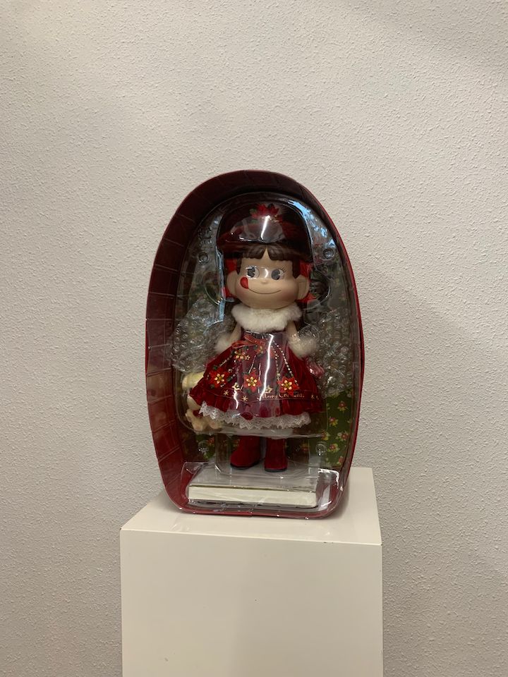 2009年ペコちゃん　クリスマスドール Amazon.co.jp: ペコちゃん人形 2009年クリスマスバージョン