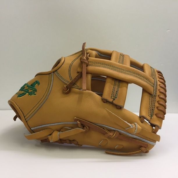 中古品 マーゴ Mago 硬式 内野手用オーダーグローブ