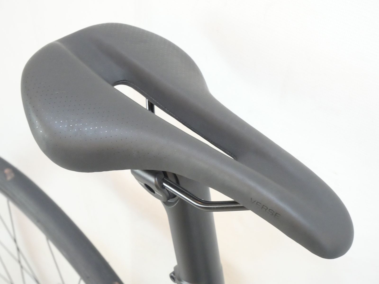 TREK トレック EMONDA SL5 DISC モデル ロードバイク バイチャリ浦和ベース BRIGHTFACE_UK