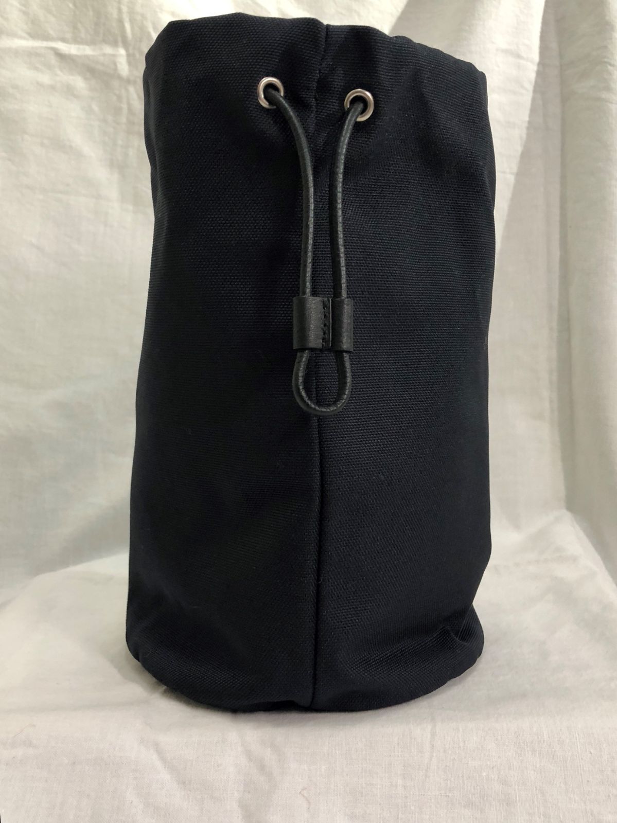 【未使用級】THE ROW/ザロウ　スポーティ ポーチ　ナイロン　ブラック　黒 THE ROW | ザ ロウ（ザ ロー)｜SPORTY POUCH/ブラック の通販