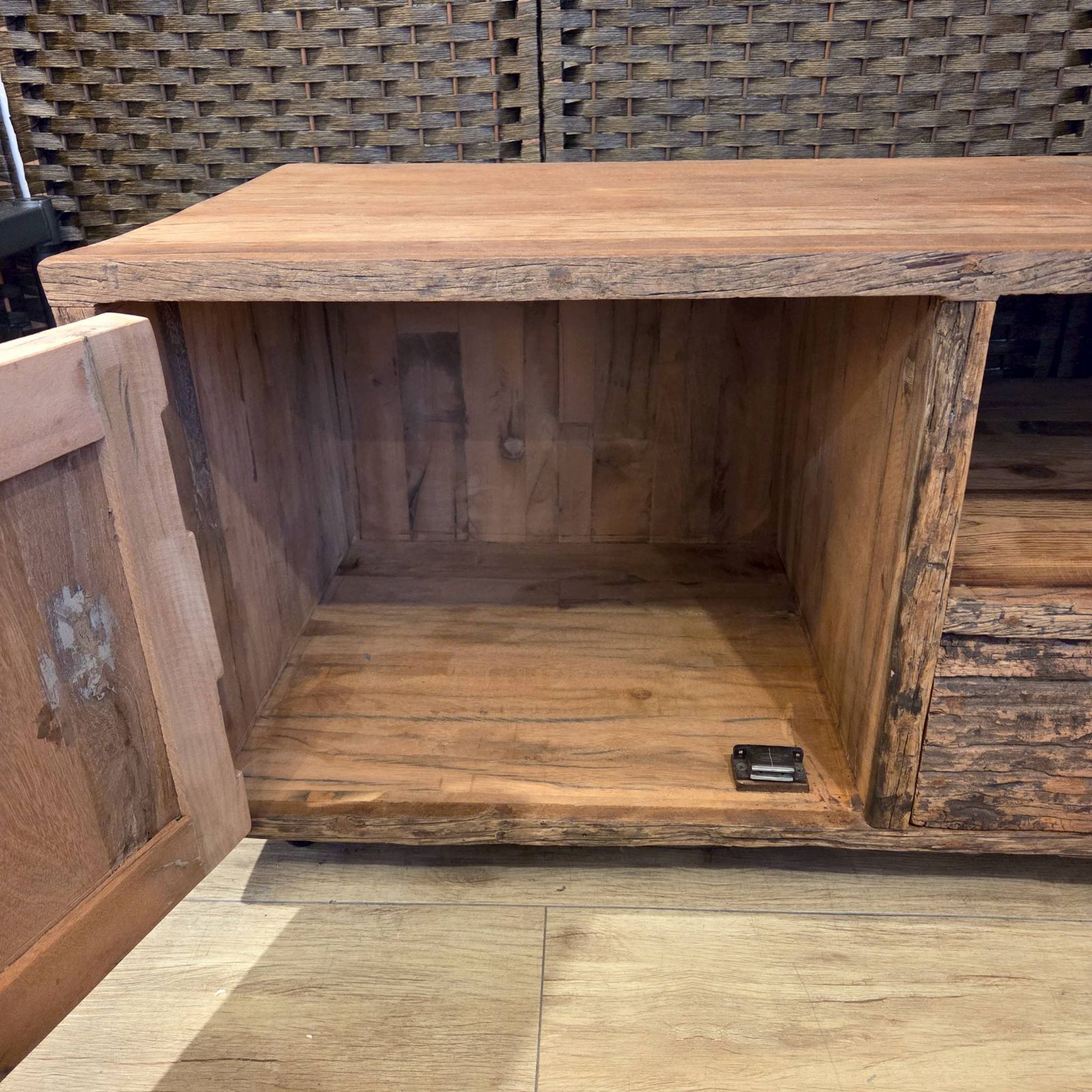 アーバンインダストリアル