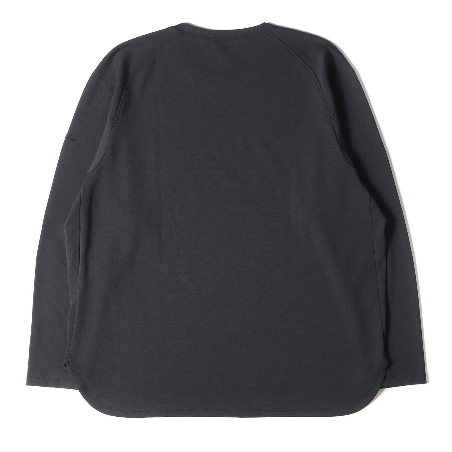 美品 Tilak ティラック Tシャツ POUTNIK デルタ リラックスフィット 