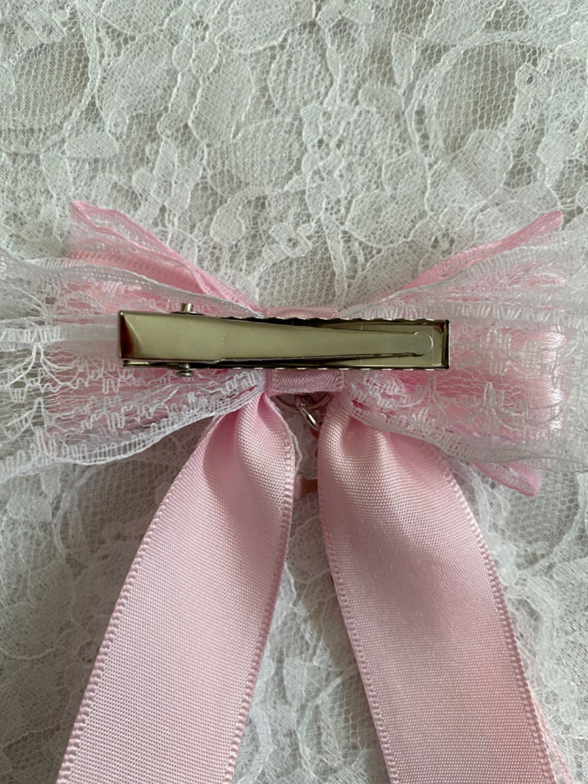 Rena♡ 白レース　ピンクリボン ♡量産型 ピンク白レースリボン♡ - メルカリ