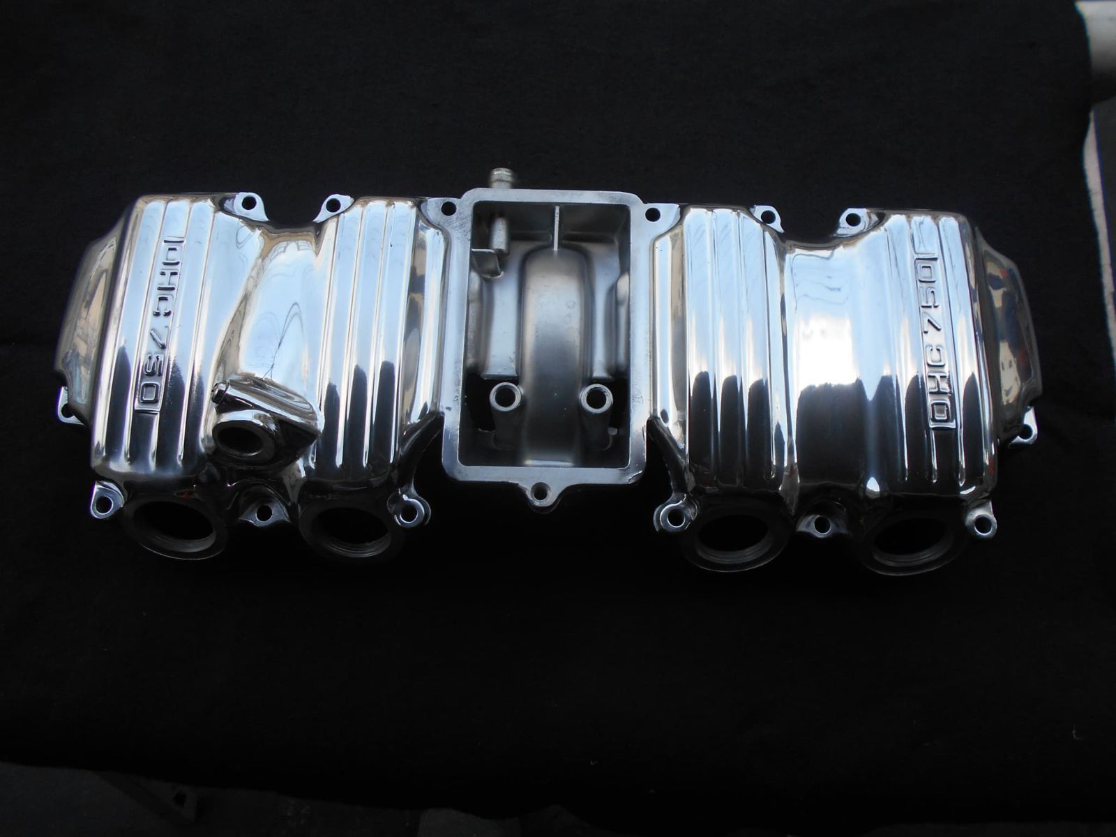 CB750FOUR ヘッドカバー バフ仕上げ 再生品 未塗装 ※注意 メルカリで