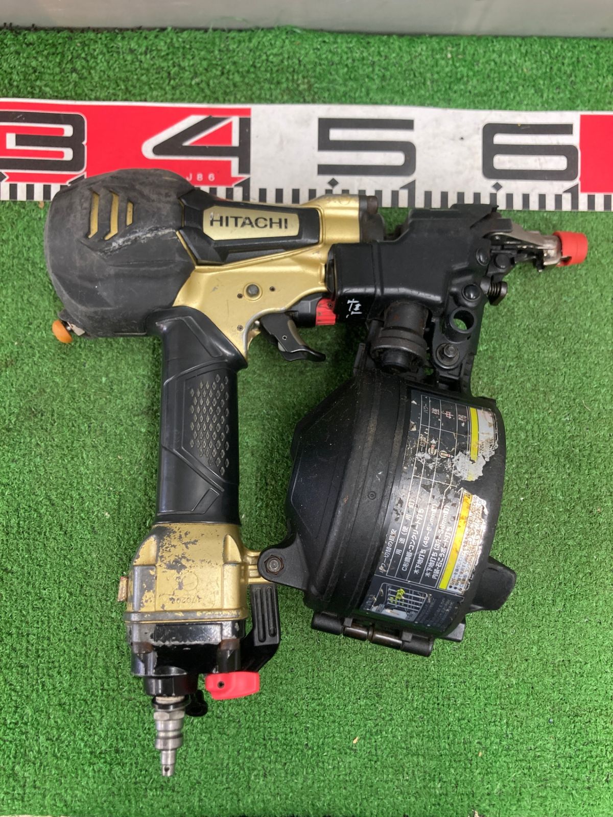 新品 】 ☆ 1円スタート ！☆ HITACHI 日立 高圧ロール釘打機 50