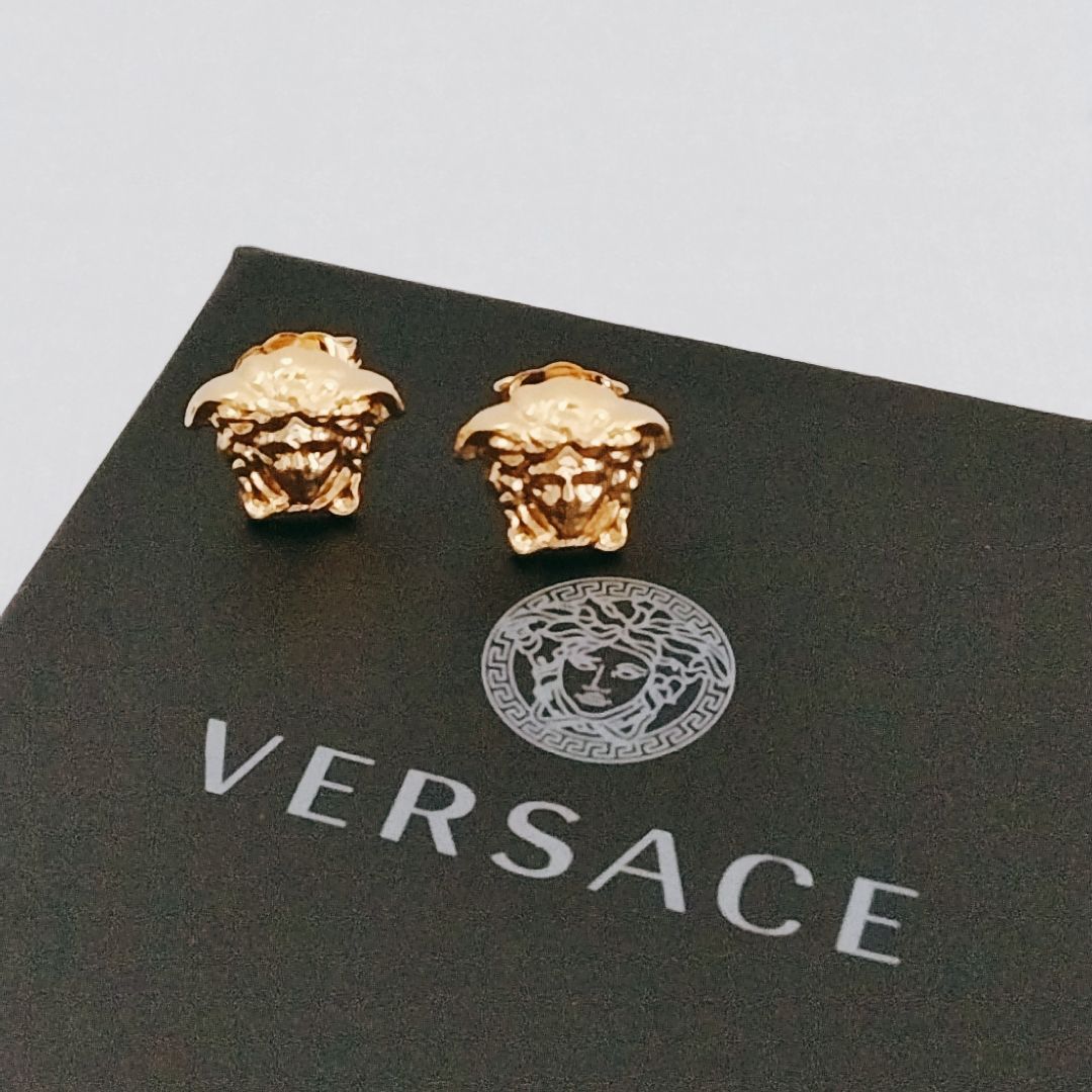 新品未使用】VERSACE◇メドゥーサ スタッド ピアス ヴェルサーチェ-