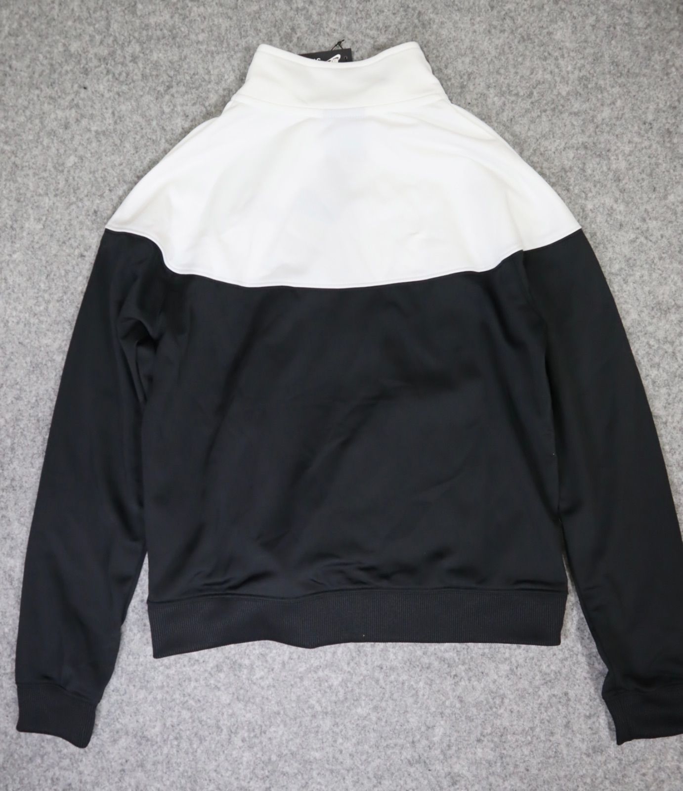 新品　NIKE ナイキ ウィメンズ ポケットトラックスーツ　ジャージ上下セットL 新品 NIKE ナイキ ウィメンズ ポケットトラックスーツ ジャージ