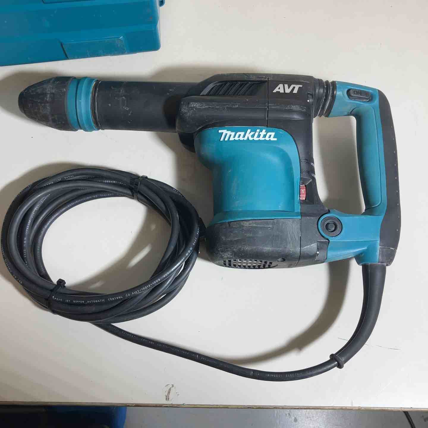 マキタ makita 電動ハンマ HM0871C 戸田店