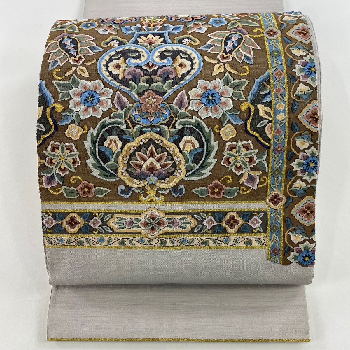 ［お太鼓柄］　袋帯　中古美品　紬　健勝苑　445cm O-407 袋帯 名品 草花 金銀糸 薄茶色 お太鼓柄 正絹 【中古】 - メルカリ