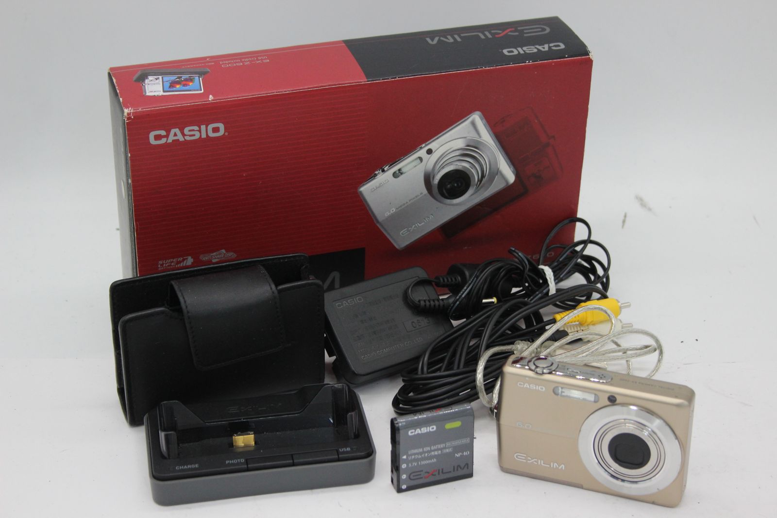 返品保証】 【元箱付き】カシオ Casio Exilim EX-Z600 ゴールド 3x