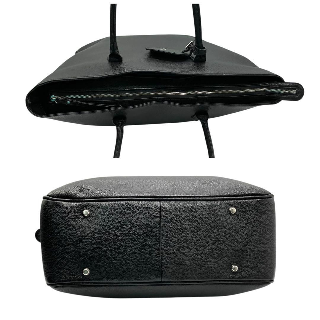 現行 BARNEYS NEWYORK トートバッグ レザー シボ革 黒 2238 現行 BARNEYS NEWYORK トートバッグ レザー シボ革 黒 2238