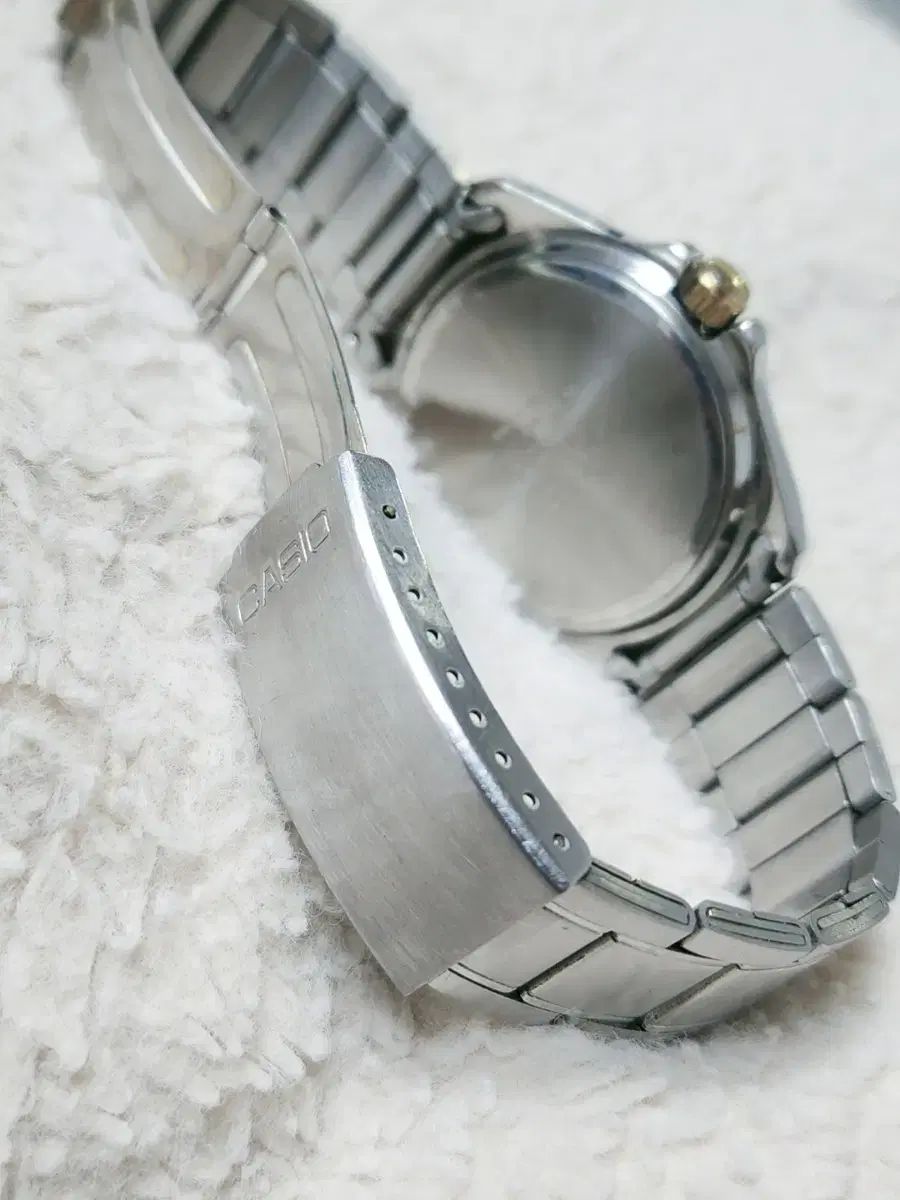CASIO