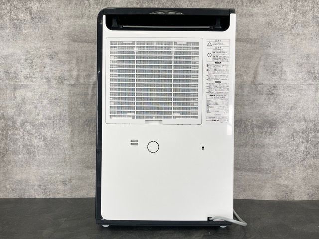 コロナ 衣類乾燥除湿機 【中古】 CORONA CD-H18A 2024年製
