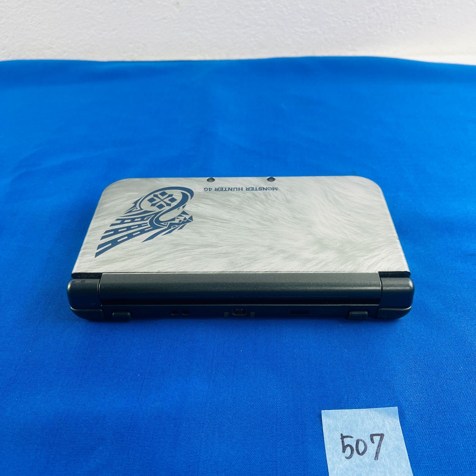 ◇507【通電動作OK】New 3DS LL 本体 モンハン4G モンスターハンター 
