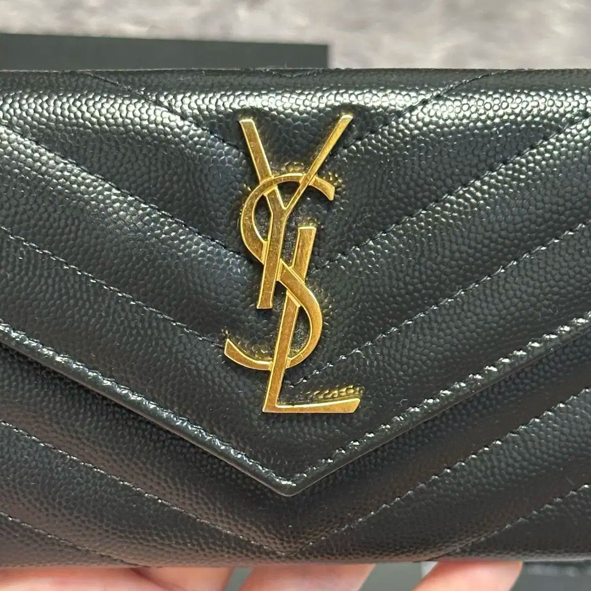 ミドルウォレット