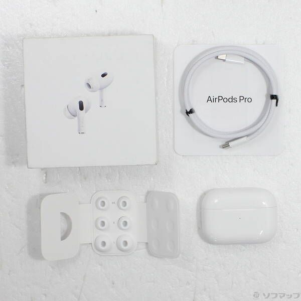 展示品〕 USB-C充電ケース付き AirPods Pro 第2世代 MTJV3J／A