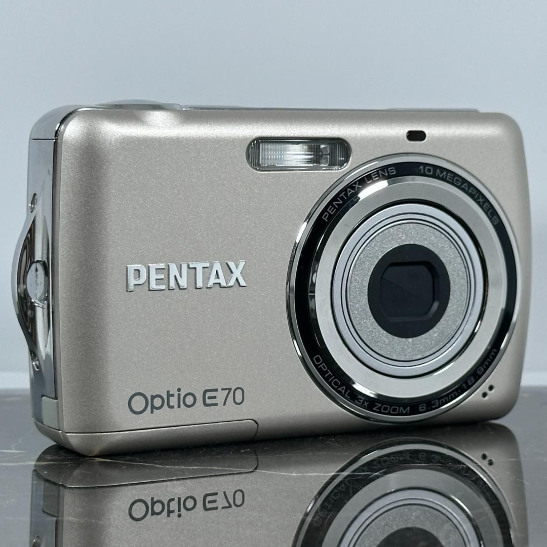 PENTAX Optio E70 動作確認済み 単三電池で撮影♪ 美品】PENTAX optio E70 単3電池駆動 コンデジ デジカメ 動作