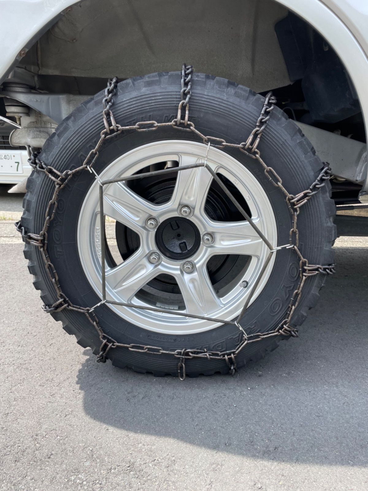 ジムニー225 80R15 タイヤチェーン バンド付き