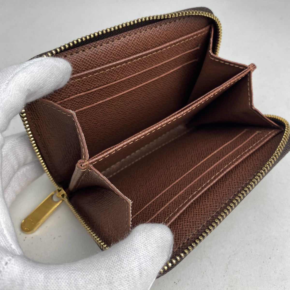 Vuitton ジッピー