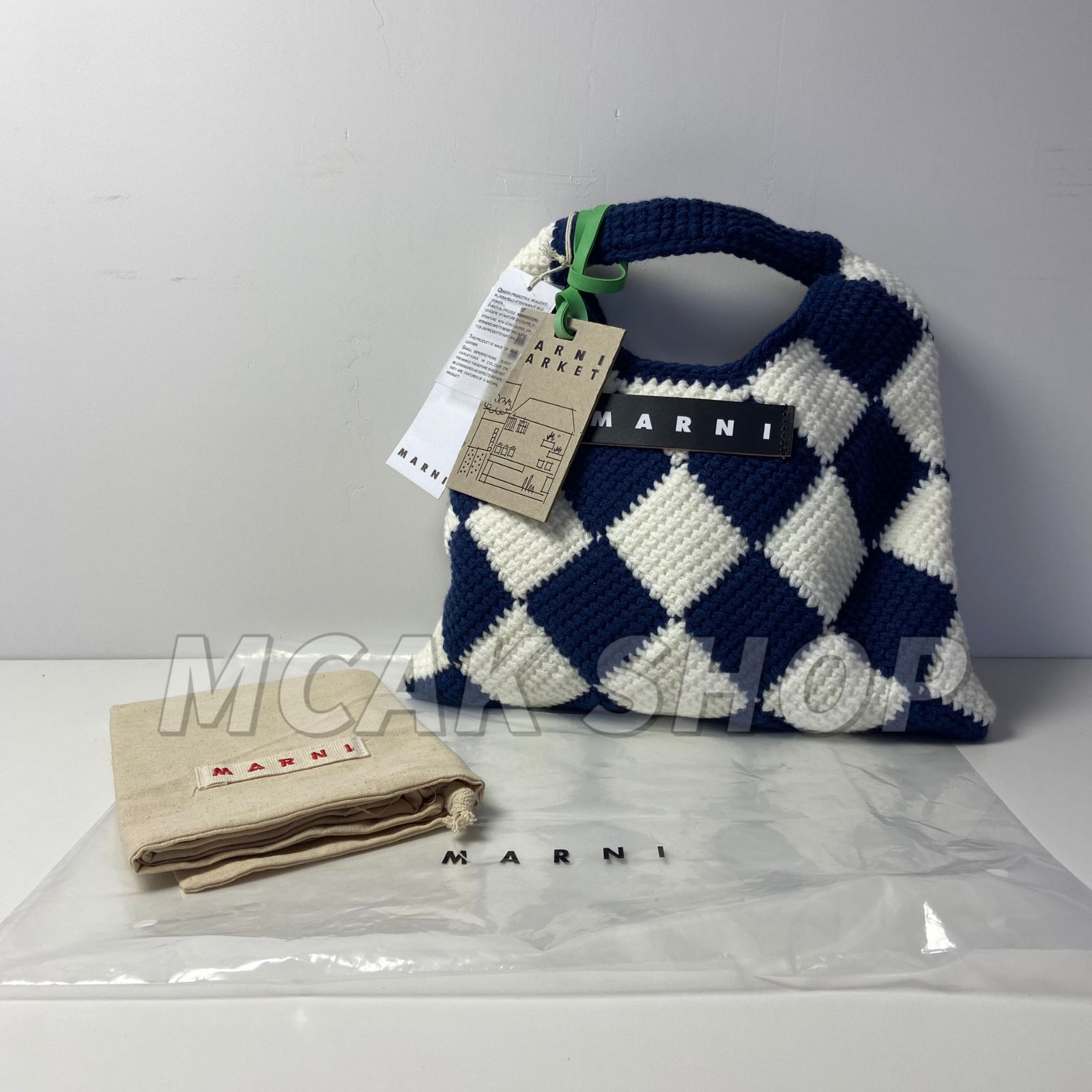 美品  MARNI MARKET DIAMOND マルニマーケット ファッション レディース バッグ ハンドバッグ スモールニットバッグ ネービーブルー×ホワイト