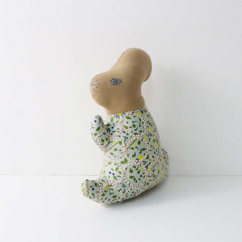 極美品 ミナペルホネン mina perhonen tambourine*pleasure herb kousagi cushion コウサギクッション/ミント【2400013900645】