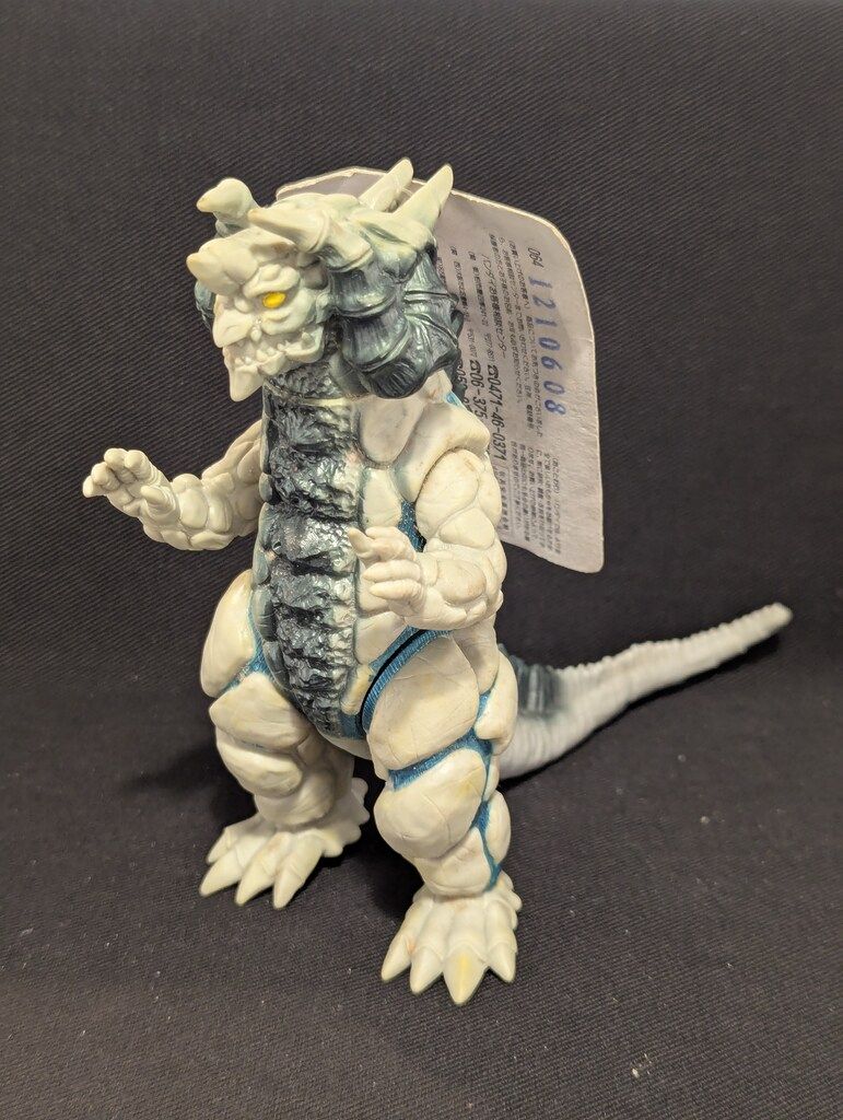 ウルトラマン 怪獣 クローンシルドロン&クローンシルバゴン ソフビ セット交渉可 ウルトラマン 怪獣 クローンシルドロン&クローンシルバゴン