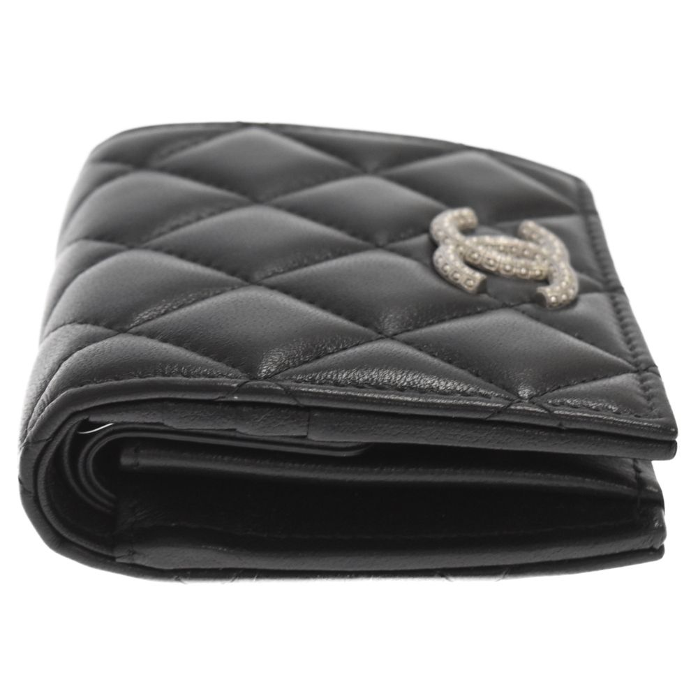 CHANEL (シャネル) ミニ ウォレット マトラッセ 二つ折り