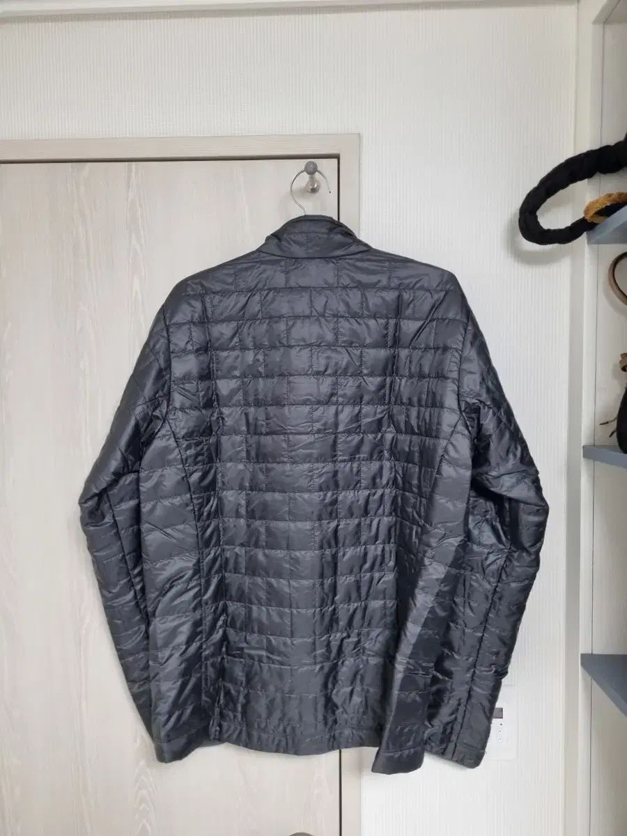 L 105 ー 110 patagonia パタゴニア ナノパフ フォージーグレイ