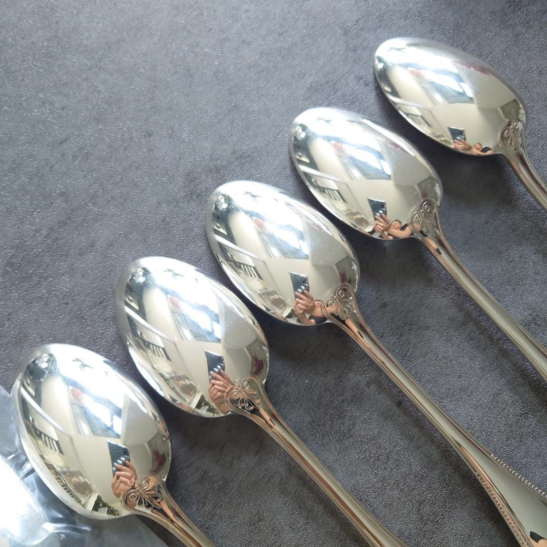 デザートスプーン