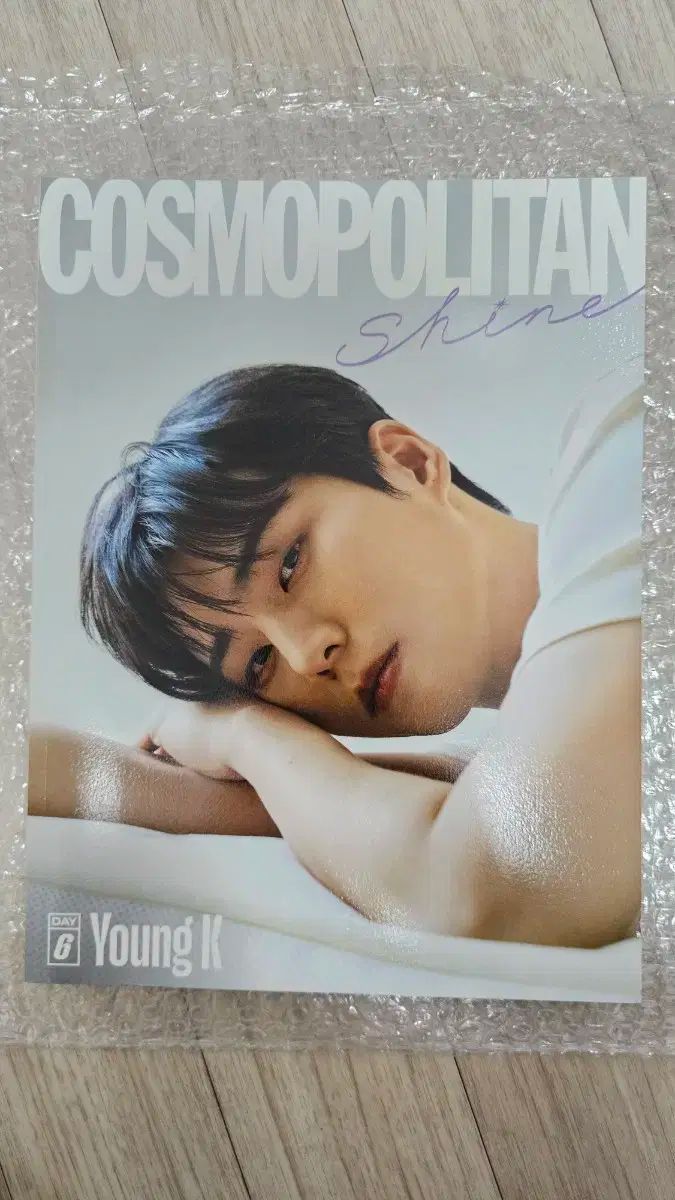 ヨンケイ Young K コスモポリタン