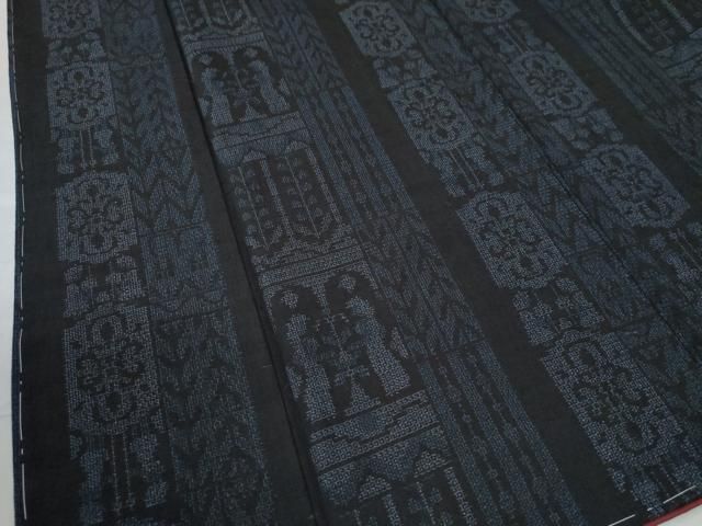 平和屋着物○本場真綿絢結城紬 100亀甲 吉祥花唐草文 証紙・保証書付き