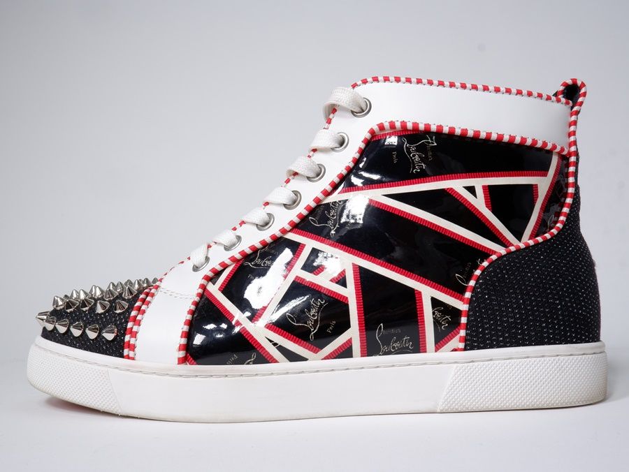 Christian Louboutinクリスチャンルブタン LOU SPIKESウィメンズ