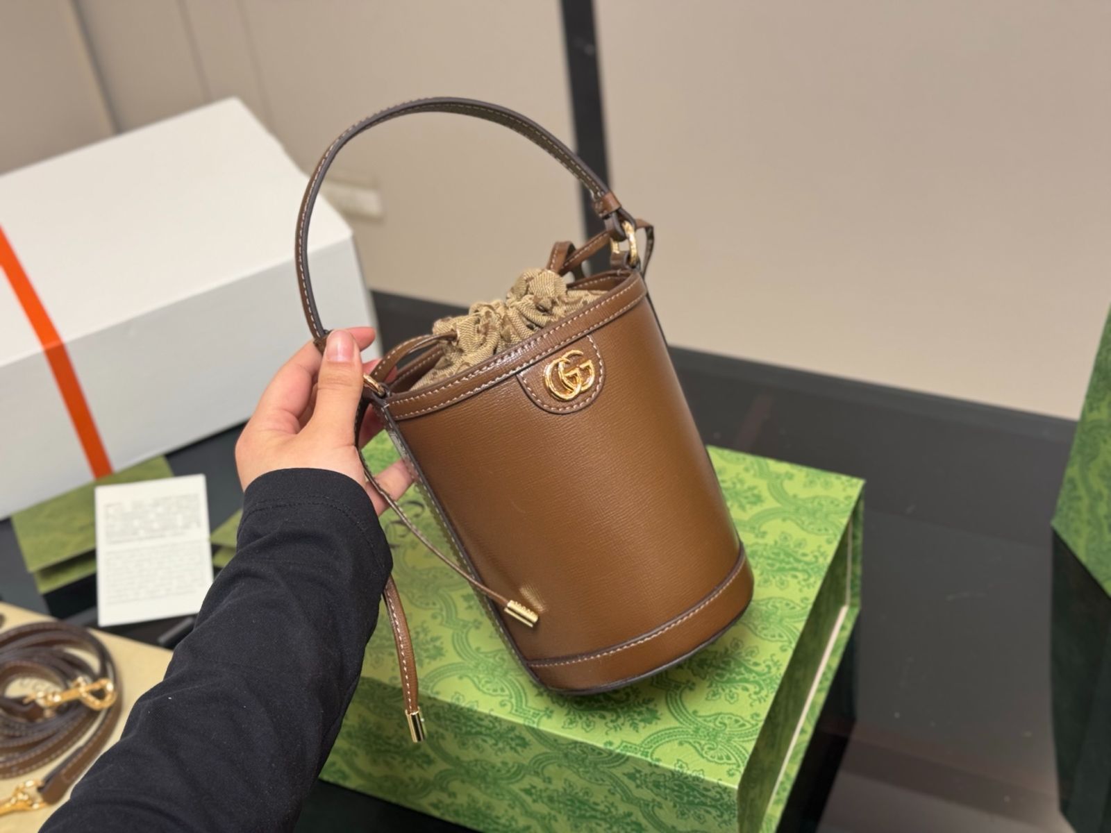 Gucci グッチ オフィディア バケットバッグ ミニ 美品 楽天市場】グッチ GUCCI オフィディア GGスプリームキャンバス