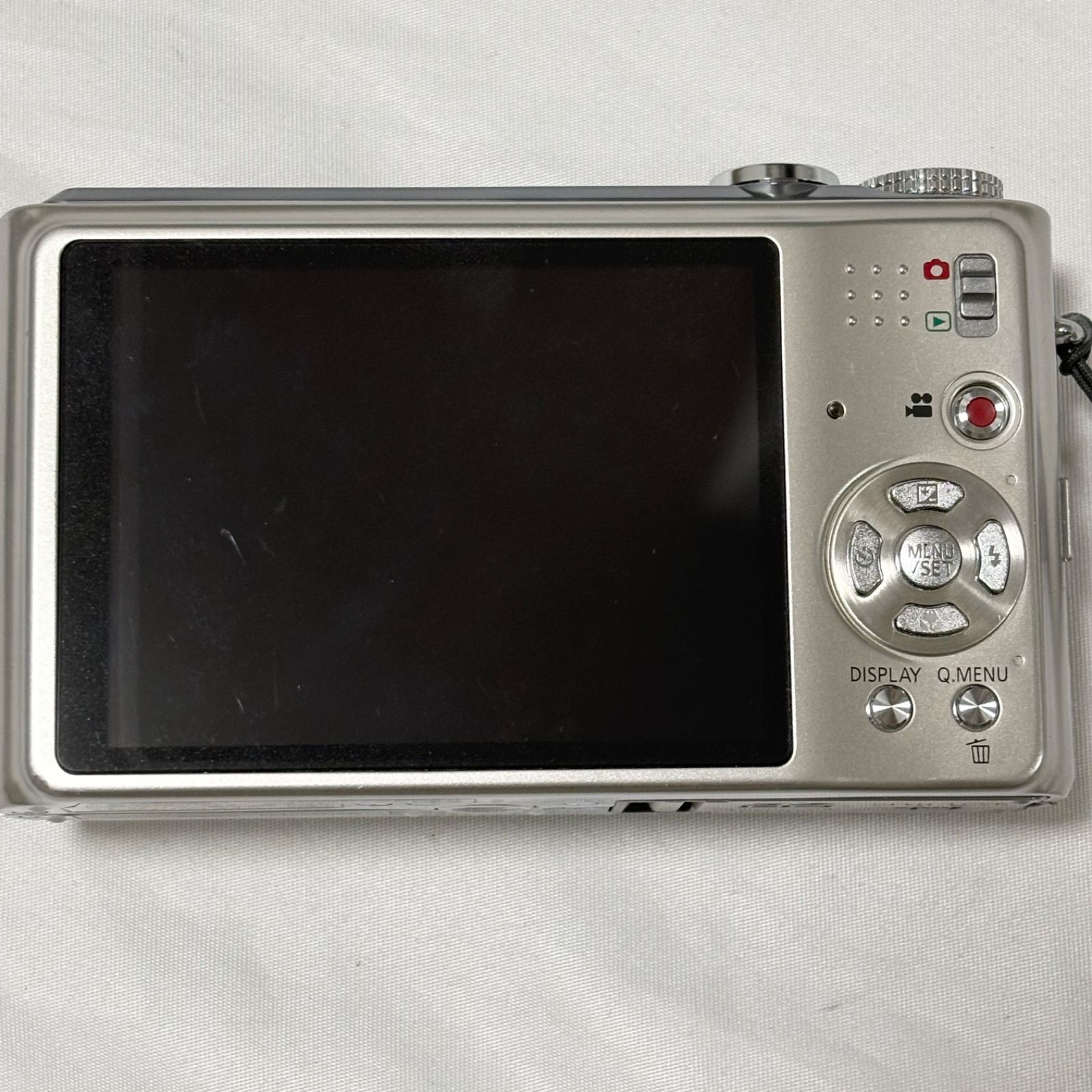 Panasonic LUMIX DMC-TZ7 シルバー カメラケース付き カメラ 【送料