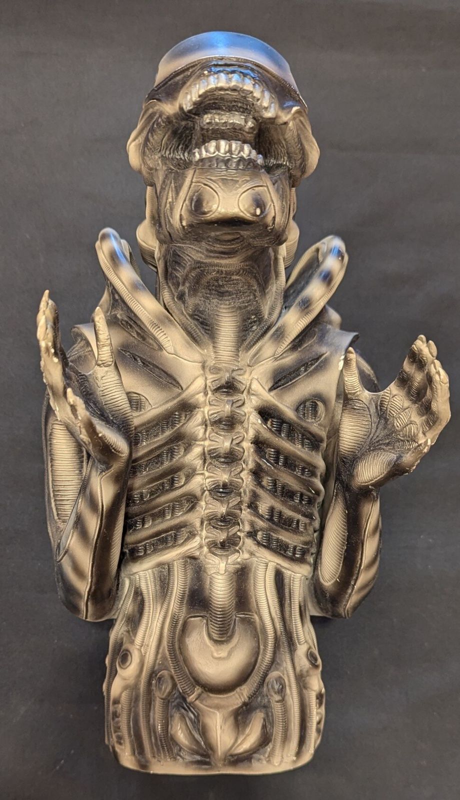 メディコム トイ SUPER REAL HAND PUPPET ALIEN