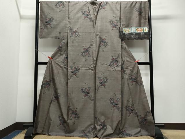 平和屋着物●本場大島紬　9マルキ　泥染め　貝桶枝花文　証紙付き　正絹　逸品　CAAX1075vf 平和屋着物○本場大島紬 9マルキ 泥染め 貝桶枝花文 証紙