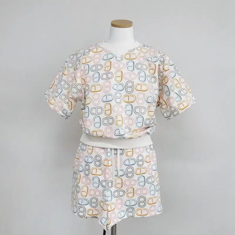 Hermes エルメス チャンダル Chaine d Ancre レディース スウェット Tシャツ ショートパンツ セット