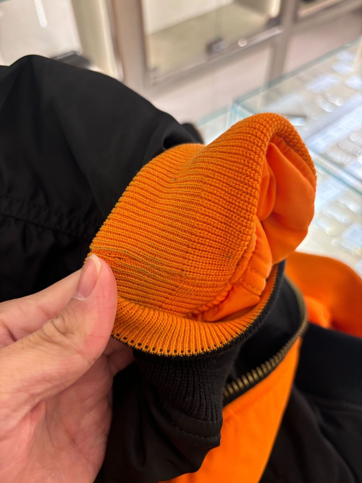 VETEMENTS (ヴェトモン) xALPHA 22AW Reversible Hooded Bomber Jacket
