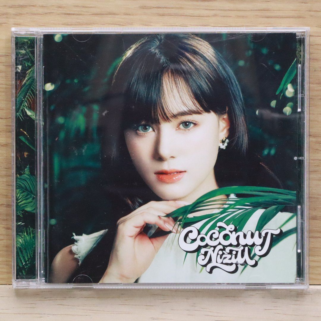 NiziU ニナWithu盤 ココナッツ 第1次受付】COCONUT【WithU限定盤 (RIMA盤)】・NiziU | Sony
