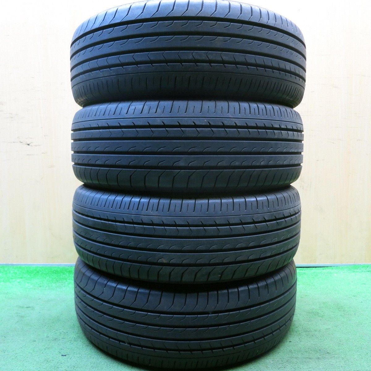 2023~24年製　ヨコハマ　ブルーアース　RV03　195/65R15　バリ溝 BluEarth ヨコハマタイヤ ブルーアース RV−03 195/65R15 91H