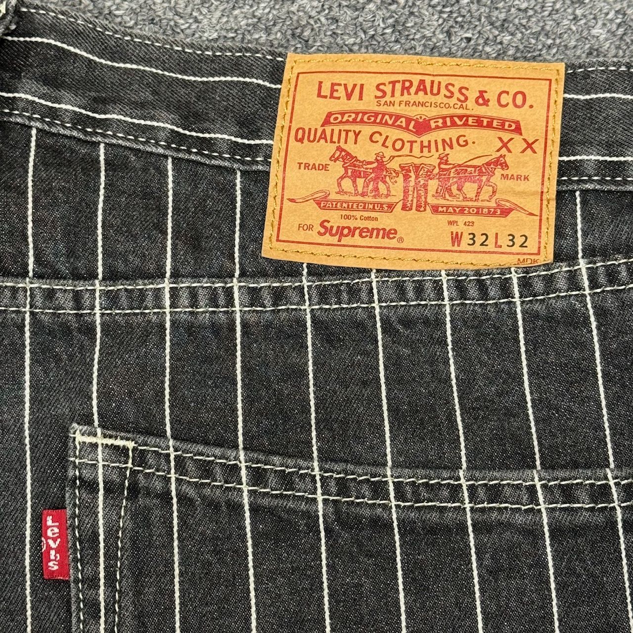 国内正規 Supreme 18SS Levis Pinstripe 550 Jean コラボ ピンストライプ デニム パンツ ジーンズ シュプリーム  リーバイス W32L32 63780A - メルカリ