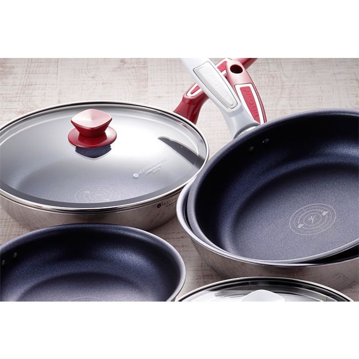 VitaCraft(ビタクラフト) MOCOMICHI HAYAMI フライパン 26cm ホワイト AMC0202 MOCOMICHI HAYAMI エッグパン ボルドー(#201) | ビタクラフト