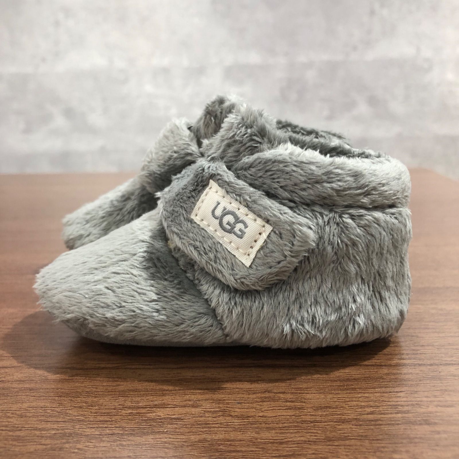 美品】UGG アグ ファーストシューズ ベビーシューズ グレー チャコール